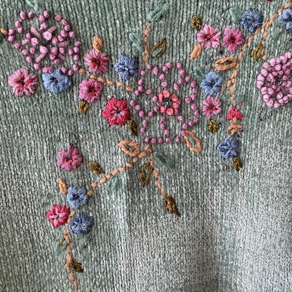 Vintage Alfred Dunner Floral Embroidered Grandmacore Sweater - Picture 5 of 7